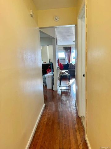 14983 254th Street, Rosedale, NY 11422