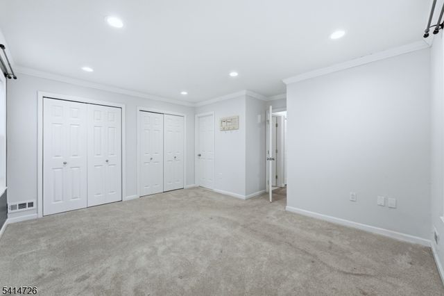 115 Applegate Ln, East Brunswick Twp., NJ 08816