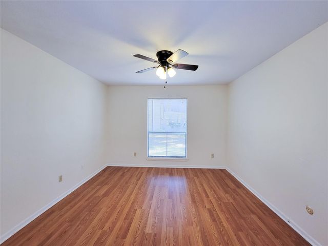 8435 Hearth Drive 2, Houston, TX 77054