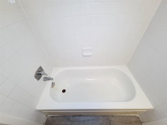 8435 Hearth Drive 2, Houston, TX 77054