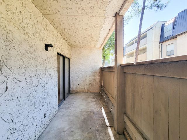 8435 Hearth Drive 2, Houston, TX 77054