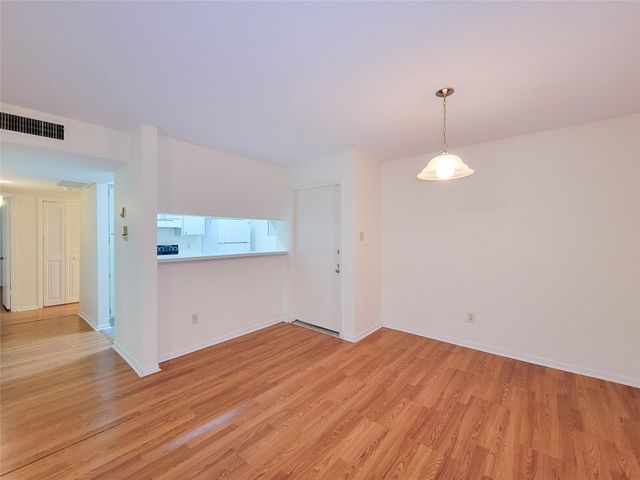 8435 Hearth Drive 2, Houston, TX 77054