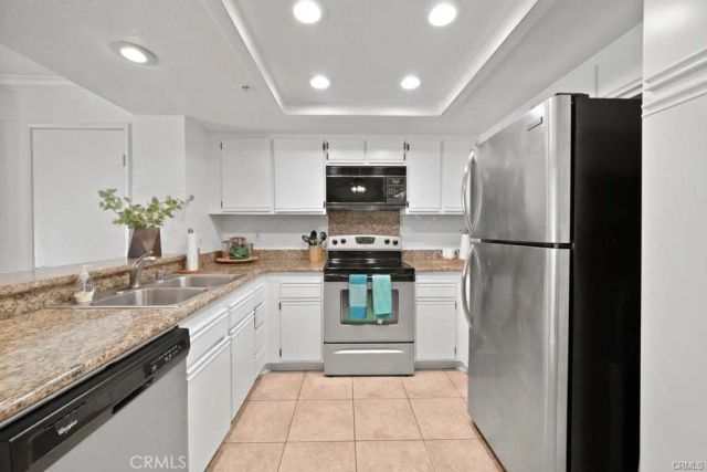 8522 E Baker Hill Road B, Orange, CA 92869