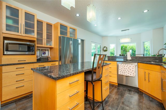 8248 Buchanan Trail, Norwalk, IA 50211