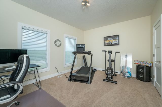 8248 Buchanan Trail, Norwalk, IA 50211