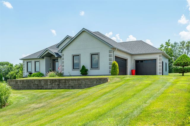 8248 Buchanan Trail, Norwalk, IA 50211