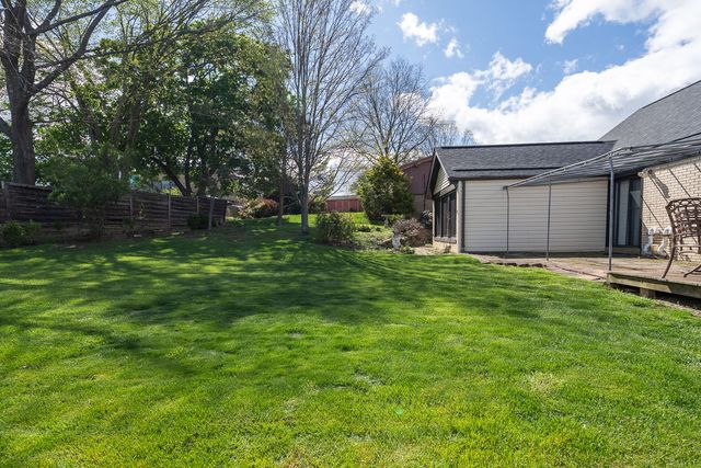 142 Green, Pleasant Hills, PA 15236