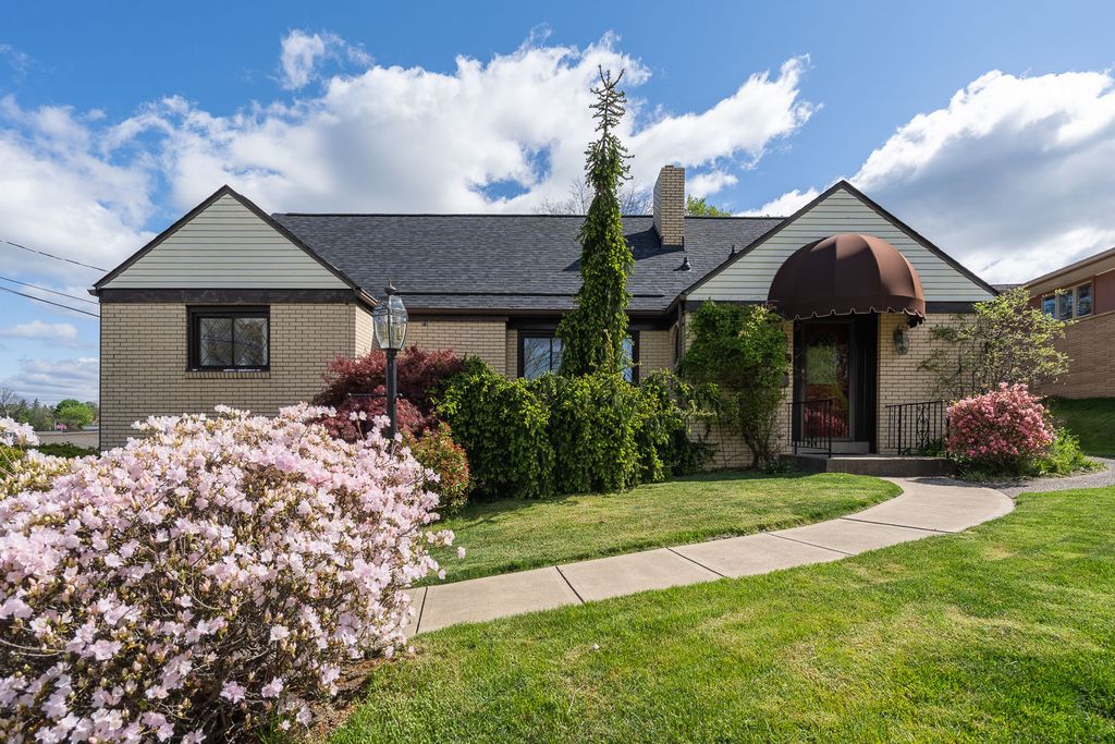 142 Green, Pleasant Hills, PA 15236