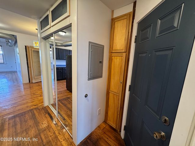 2670 POST Street 2, Jacksonville, FL 32205