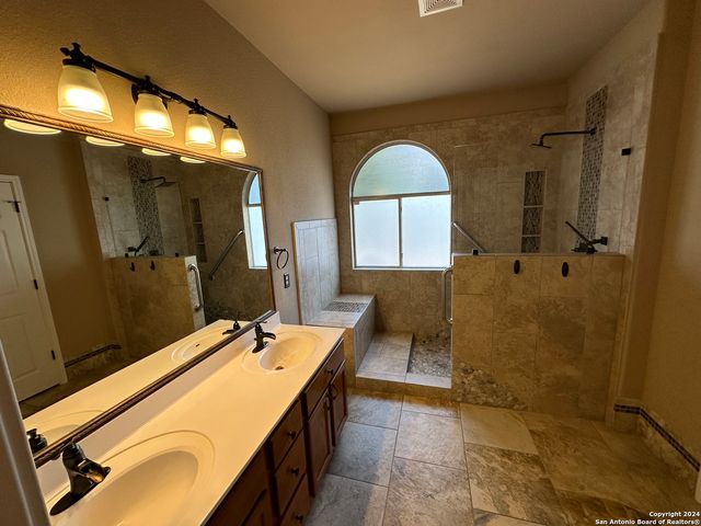 2612 Cloverbrook Ln, Schertz, TX 78108