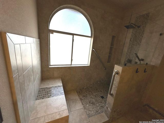 2612 Cloverbrook Ln, Schertz, TX 78108