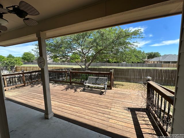 2612 Cloverbrook Ln, Schertz, TX 78108