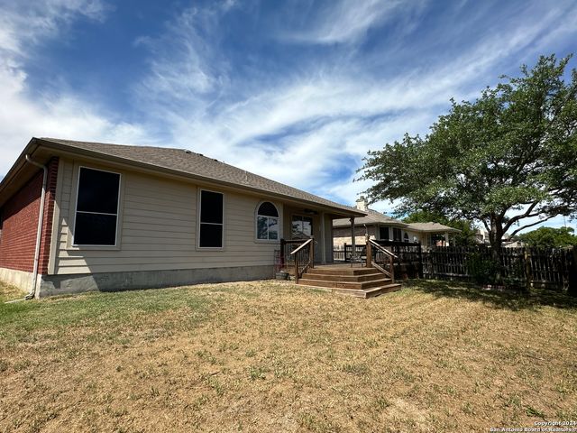 2612 Cloverbrook Ln, Schertz, TX 78108