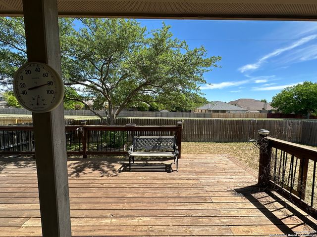 2612 Cloverbrook Ln, Schertz, TX 78108