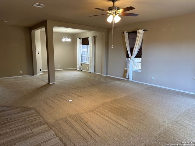 2612 Cloverbrook Ln, Schertz, TX 78108