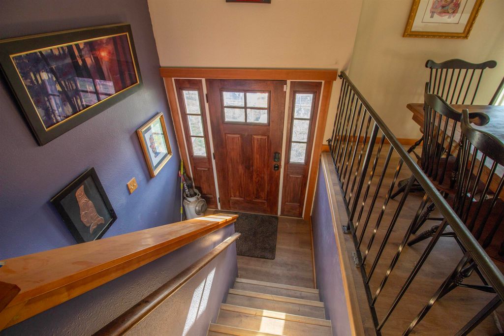 3613 Martin Rd, Gifford, WA 99131 photo 4