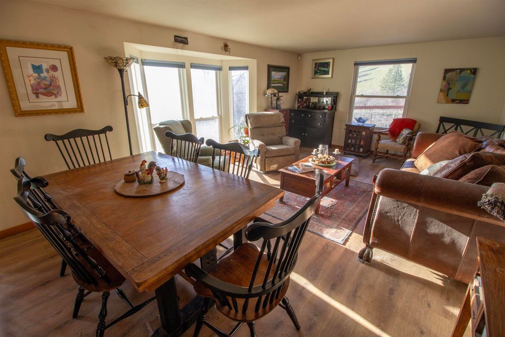 3613 Martin Rd, Gifford, WA 99131 photo 5