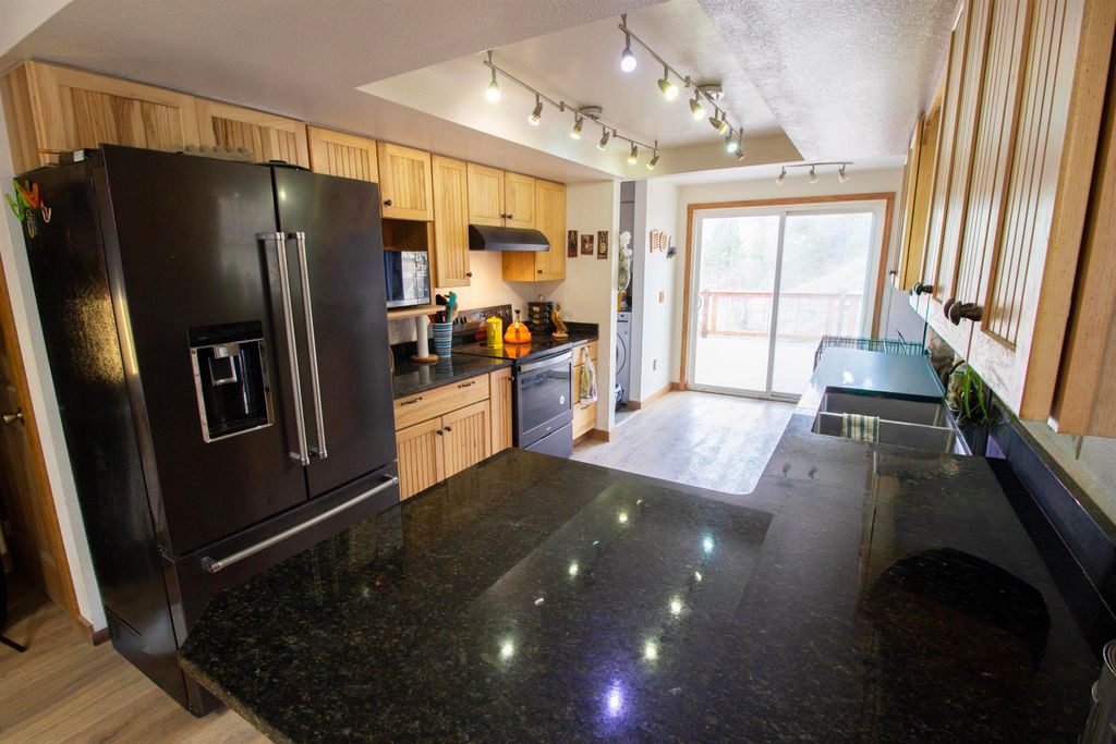 3613 Martin Rd, Gifford, WA 99131 photo 9