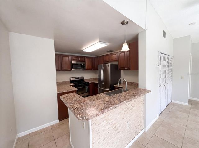 1015 WESTSIDE DRIVE, Winter Garden, FL 34787