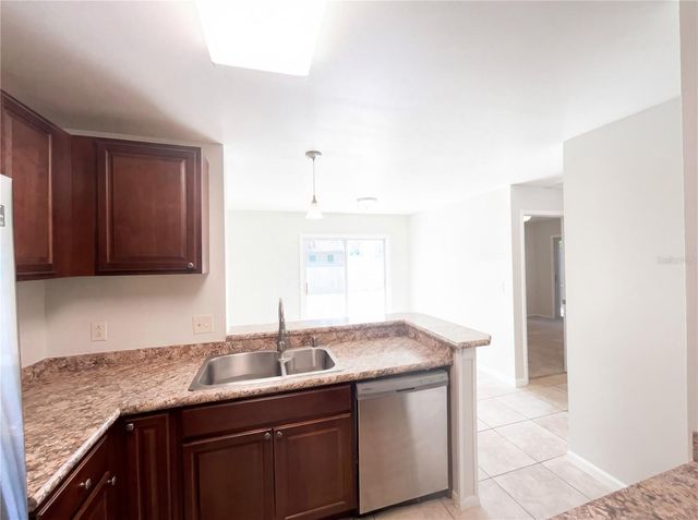 1015 WESTSIDE DRIVE, Winter Garden, FL 34787