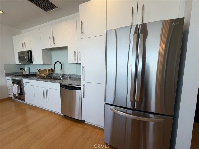 1100 Wilshire 2901, Los Angeles, CA 90017