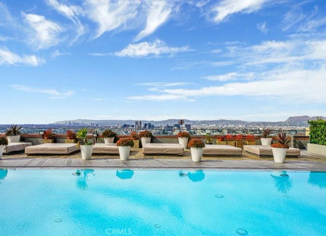 1100 Wilshire 2901, Los Angeles, CA 90017