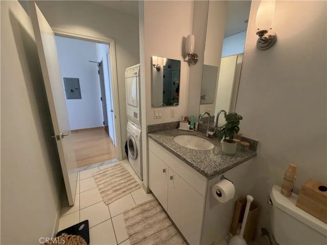 1100 Wilshire 2901, Los Angeles, CA 90017