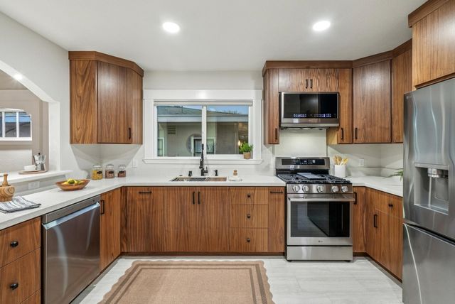 330 330 Melven Ct, San Leandro, CA 94577