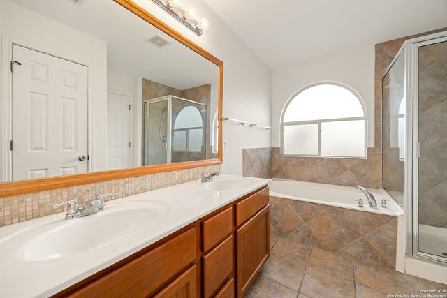 6127 KIMBLE ML, San Antonio, TX 78253