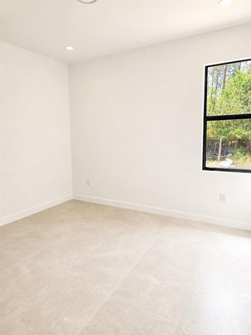 1401 W 10 ST. SELLER STRATA I STREET, Lehigh Acres, FL 33971