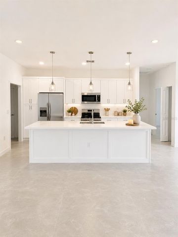 1401 W 10 ST. SELLER STRATA I STREET, Lehigh Acres, FL 33971