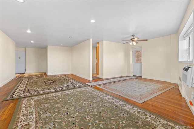 750 Shore Road 2G, Long Beach, NY 11561