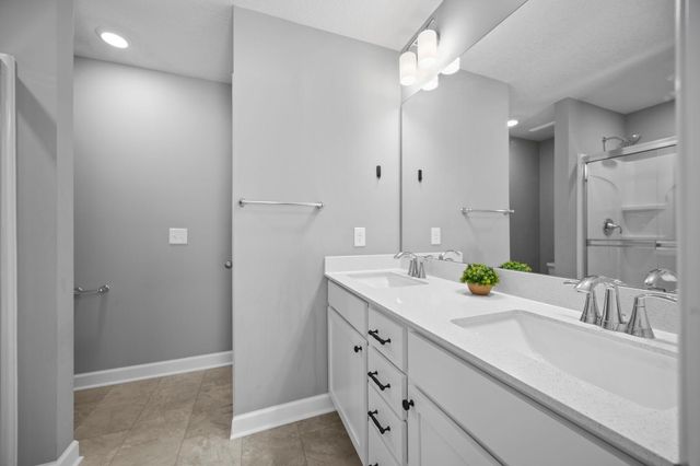 12889 Fraizer Street NE, Blaine, MN 55449