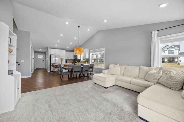 12889 Fraizer Street NE, Blaine, MN 55449