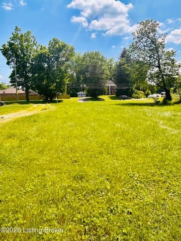 2315 Upper Hunters Trace, Louisville, KY 40216