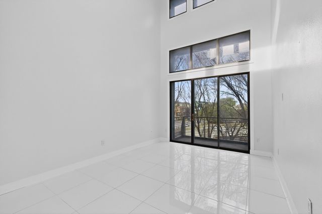 4414 Cedar Springs Road 325, Dallas, TX 75219