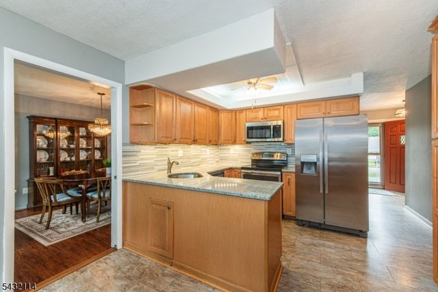 14 Stanley Pl, Mount Olive Twp., NJ 07828