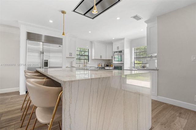 9161 Vineyard Lake Dr 9161, Plantation, FL 33324