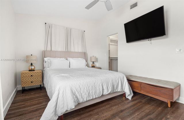 9161 Vineyard Lake Dr 9161, Plantation, FL 33324