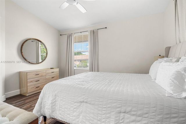 9161 Vineyard Lake Dr 9161, Plantation, FL 33324