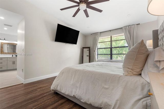 9161 Vineyard Lake Dr 9161, Plantation, FL 33324