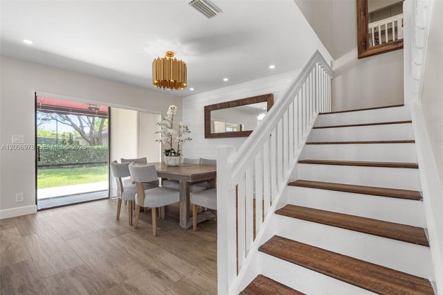 9161 Vineyard Lake Dr 9161, Plantation, FL 33324