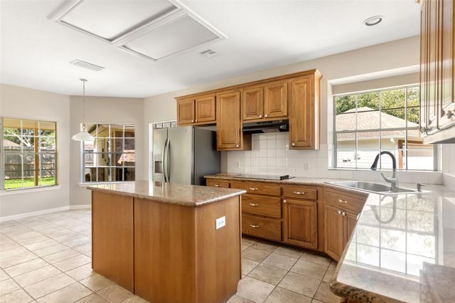 2007 Southern Place, Richmond, TX 77406
