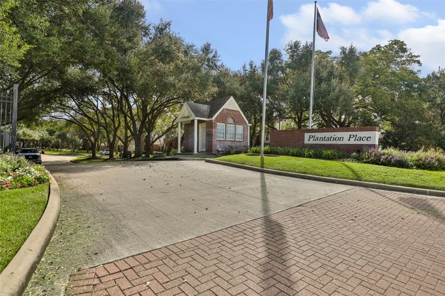 2007 Southern Place, Richmond, TX 77406