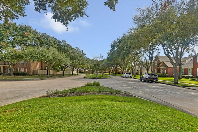2007 Southern Place, Richmond, TX 77406