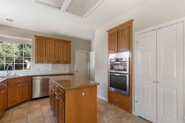 2007 Southern Place, Richmond, TX 77406