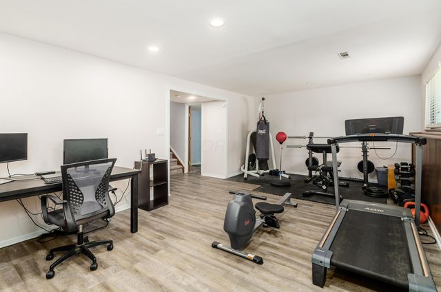 5779 Nike Drive, Hilliard, OH 43026