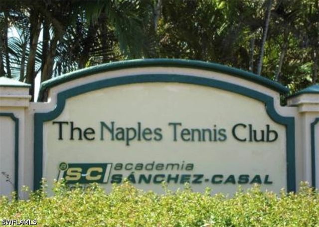 1645 Spoonbill Ln C, Naples, FL 34105