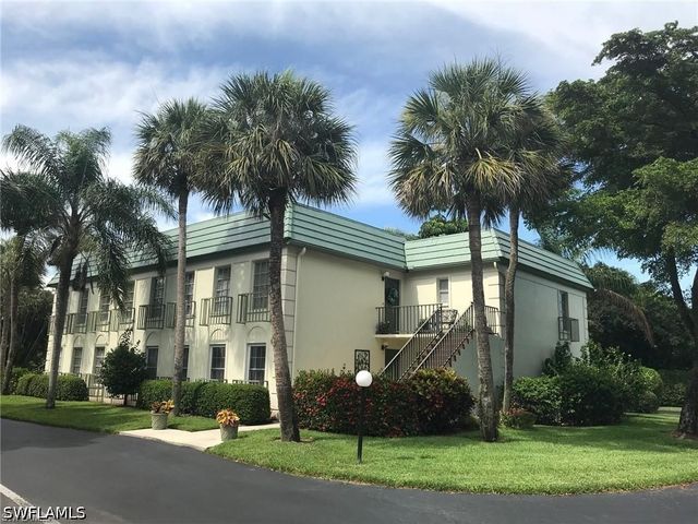 1645 Spoonbill Ln C, Naples, FL 34105