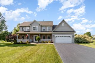 228 Southshore Place, Webster, NY 14580